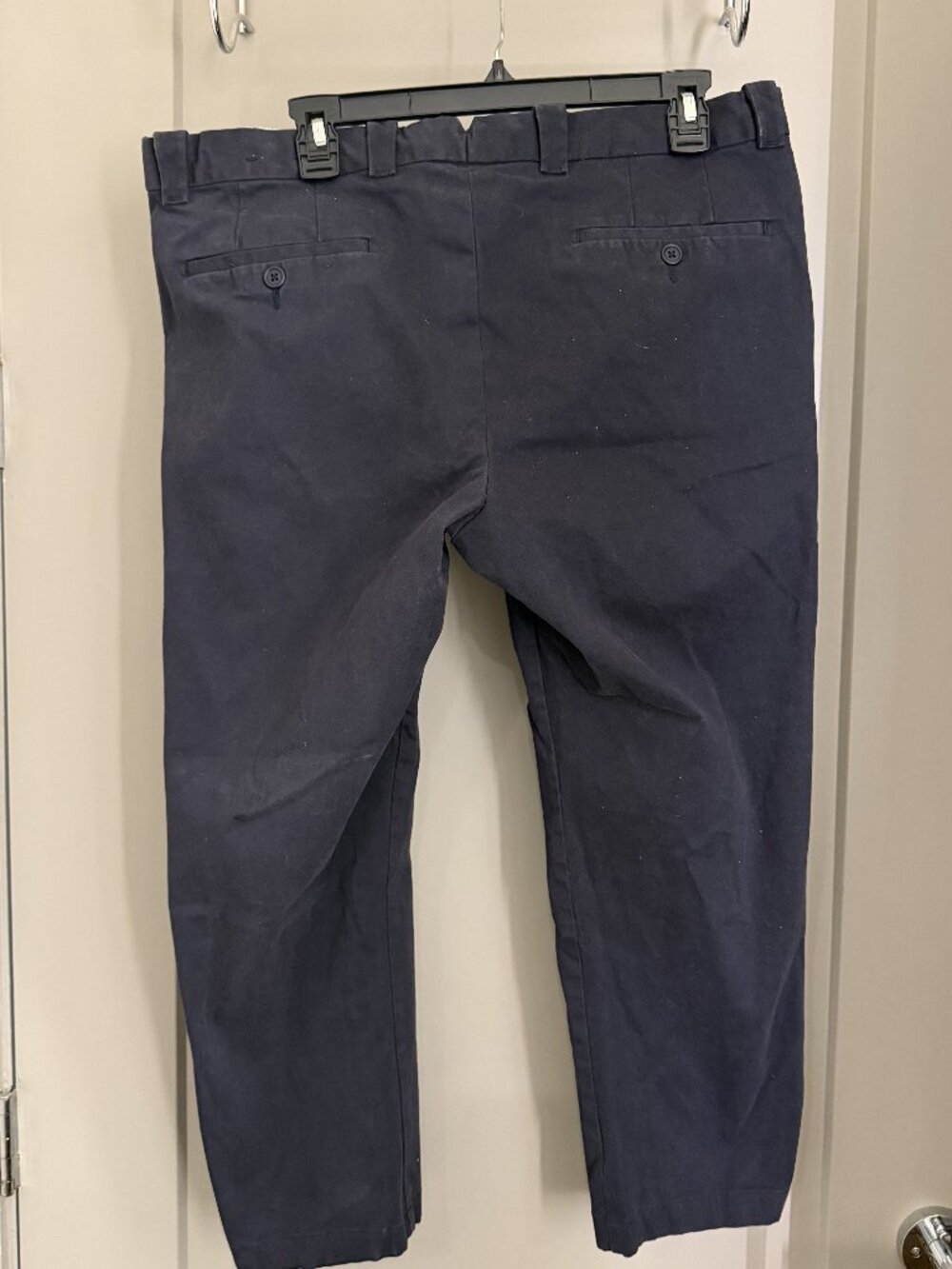 Bloomingdale’s Men’s Dark Blue Khaki Pants 36x26 Classic Fit Stretch Zipper Fly